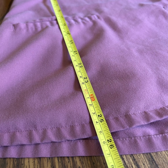 FIGS Scrub Top~mauve - Picture 5 of 6